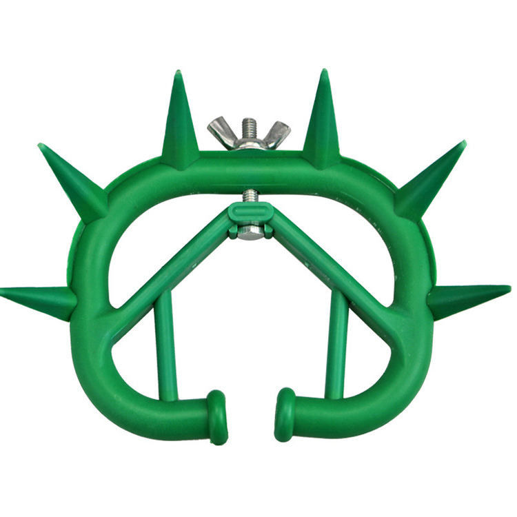 Green Plastic Calf Nose Weaner Anti Sucking Calf Spiked Nose Ring